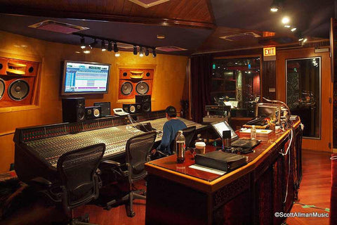 8 Hr Professional Studio Time